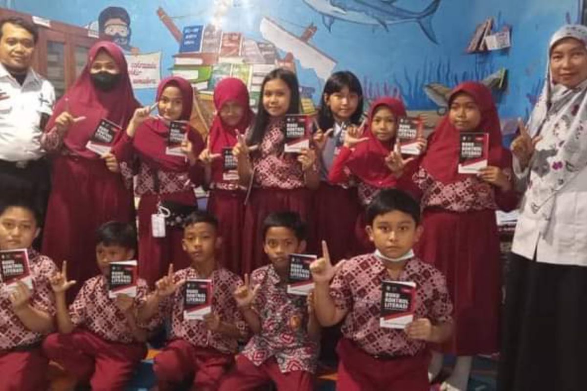 Dinas perpustakaan Makassar uji coba inovasi Tamat Lima Buku Setahun