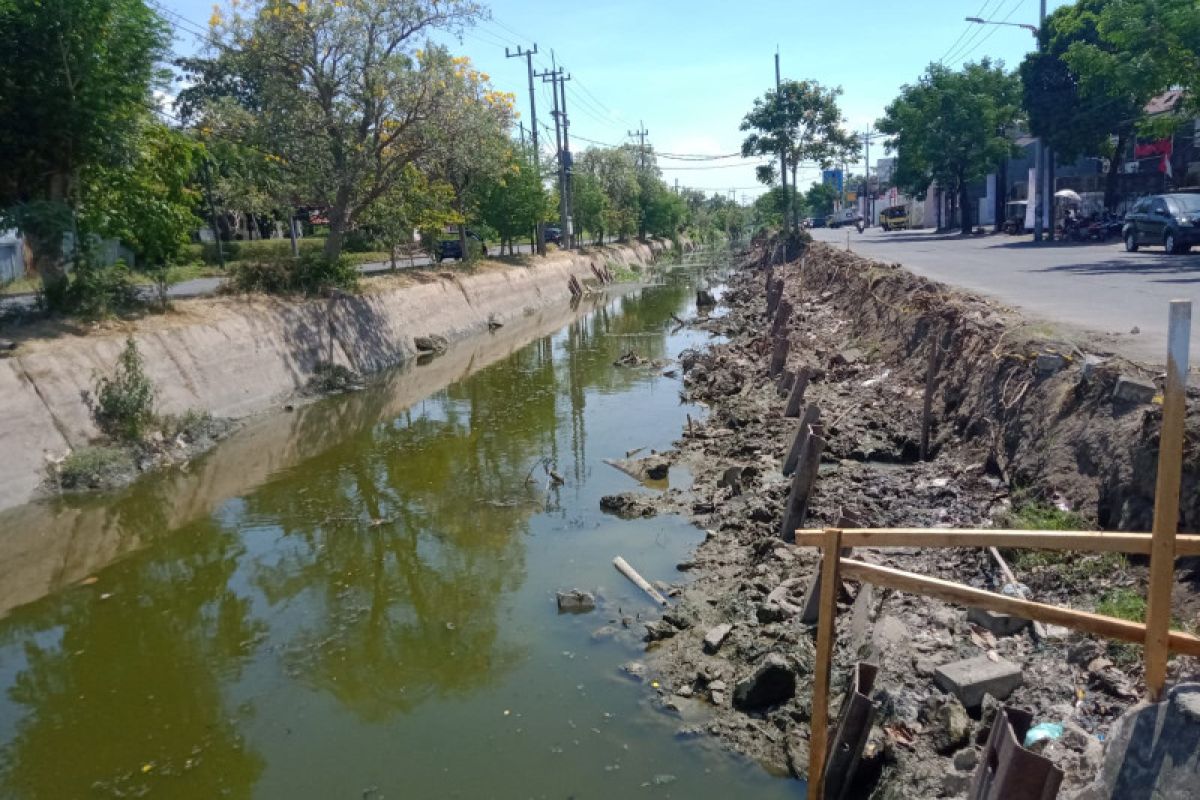 Proyek penanggulangan banjir di Surabaya 2023 masuk tahap lelang