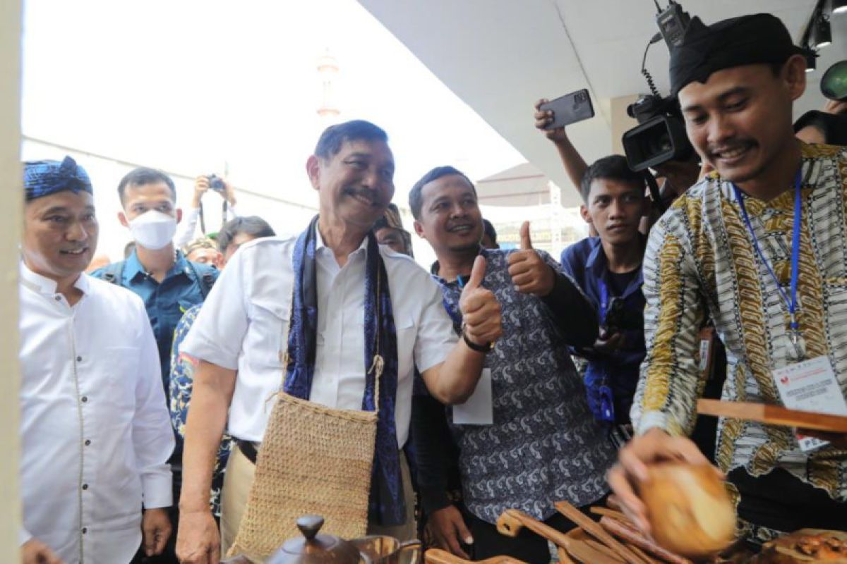 Minister Pandjaitan targets 1.4 mln domestic tourist visits in 2023