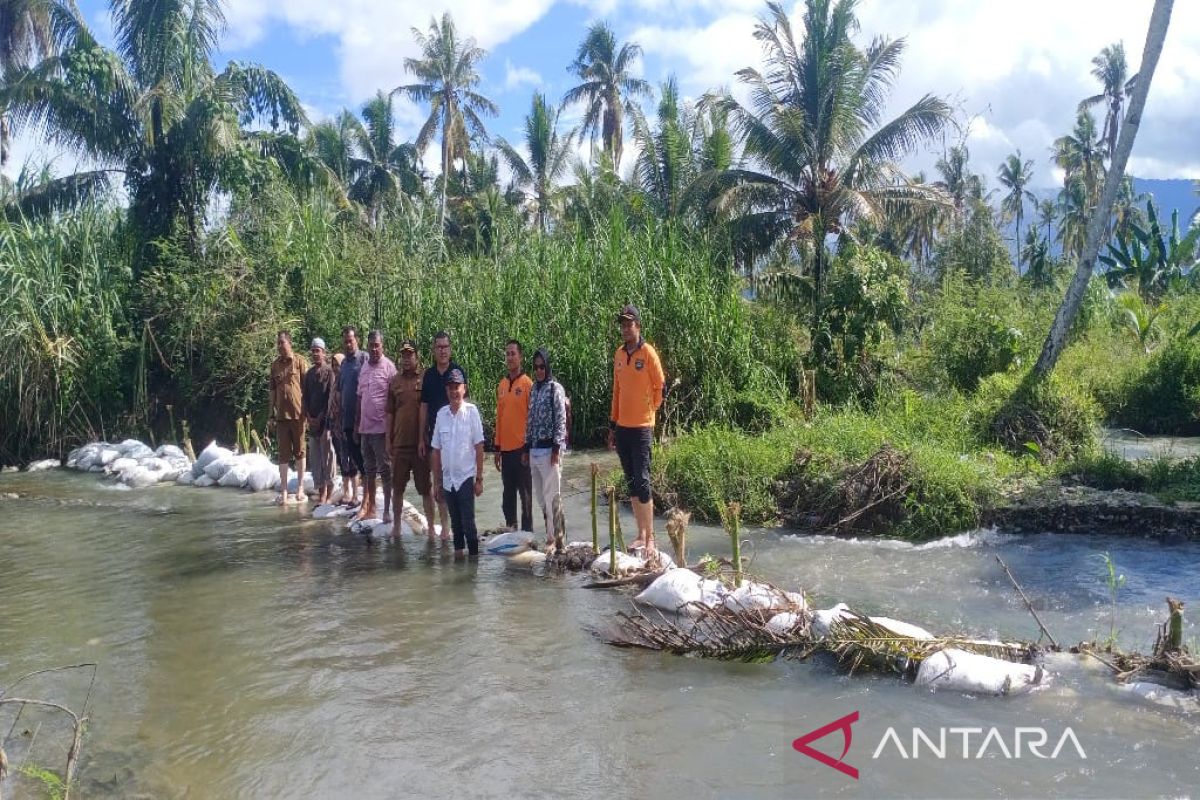 Sipon irigasi Batang Gadis anjlok, Bupati Madina surati BWS