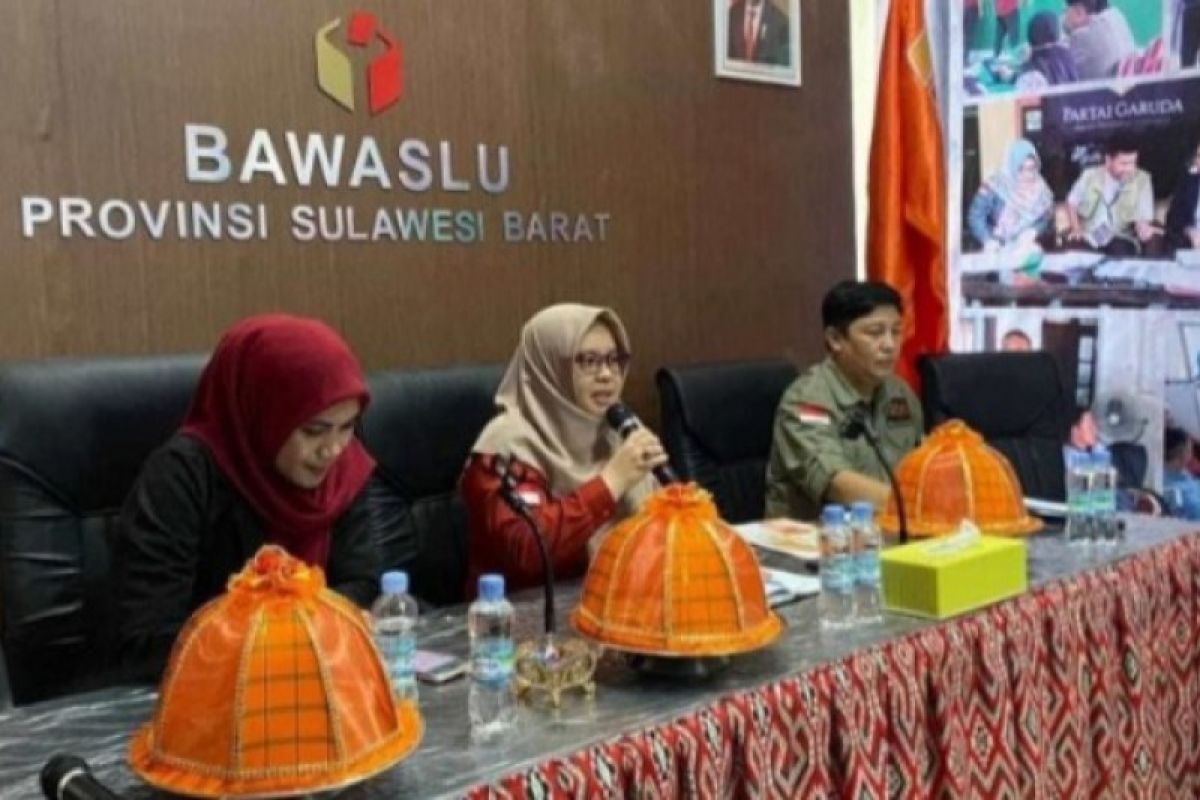 Aplikasi Bawaslu "jarimu" permudah pengawasan pemilu di Sulbar