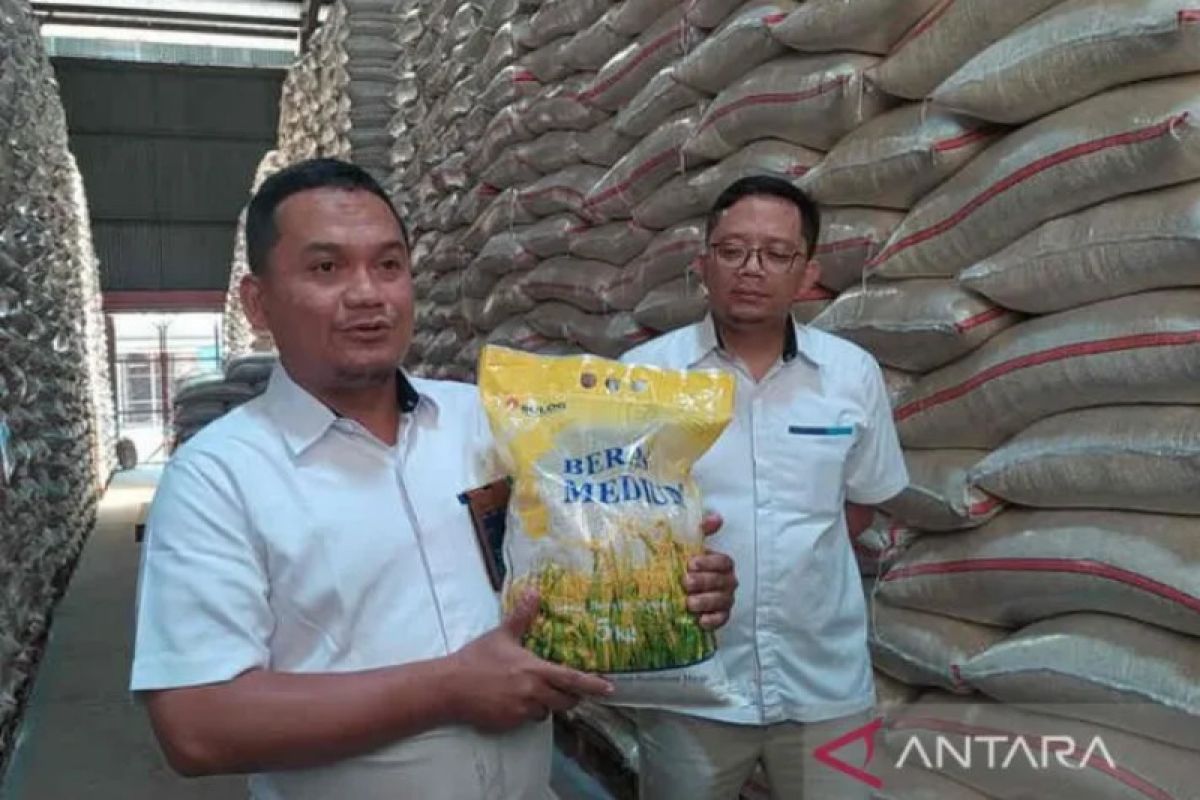 Bulog Cirebon: Harga beras medium mulai turun