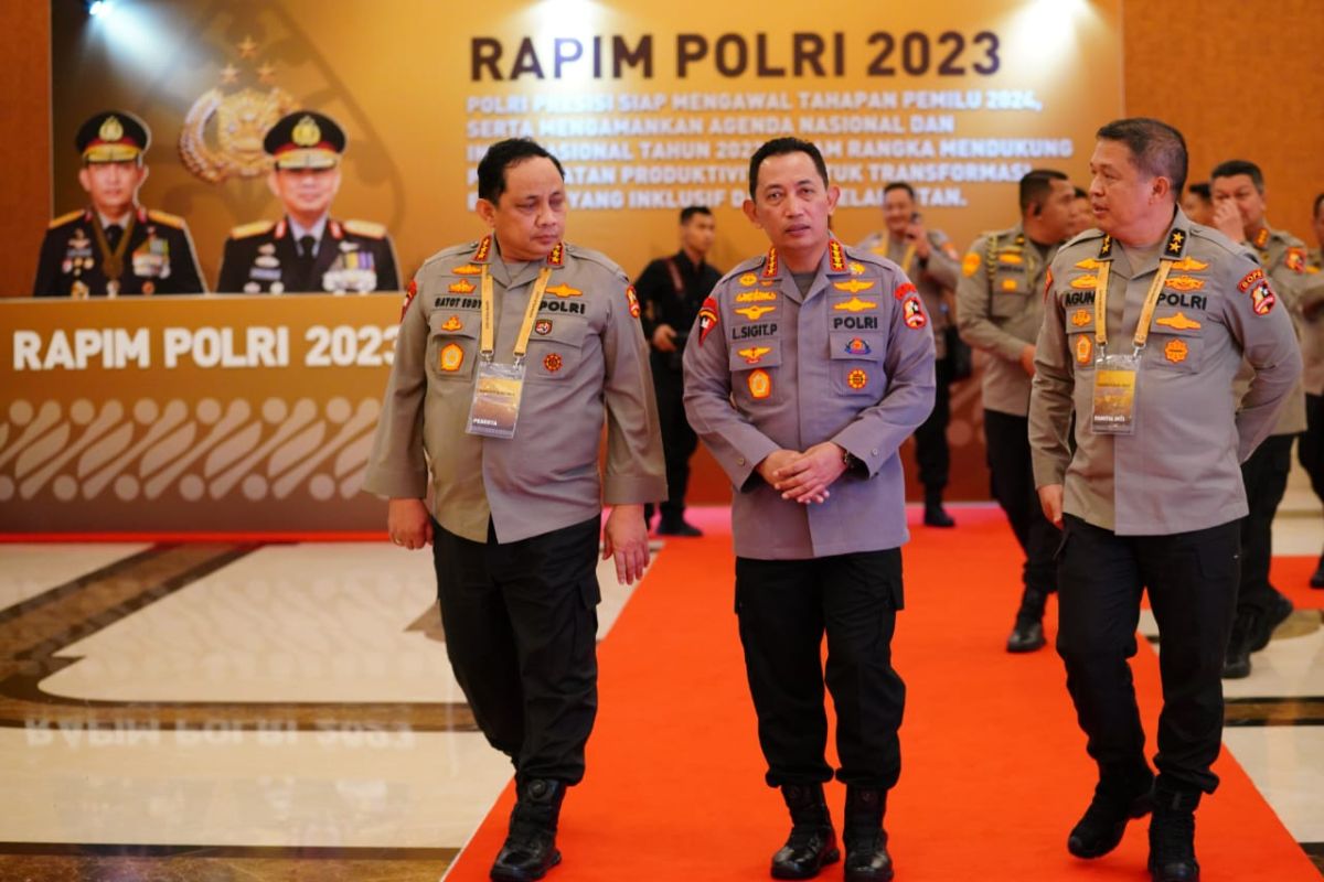 Kapolri Listyo pastikan Polri kawal seluruh kebijakan pemerintah