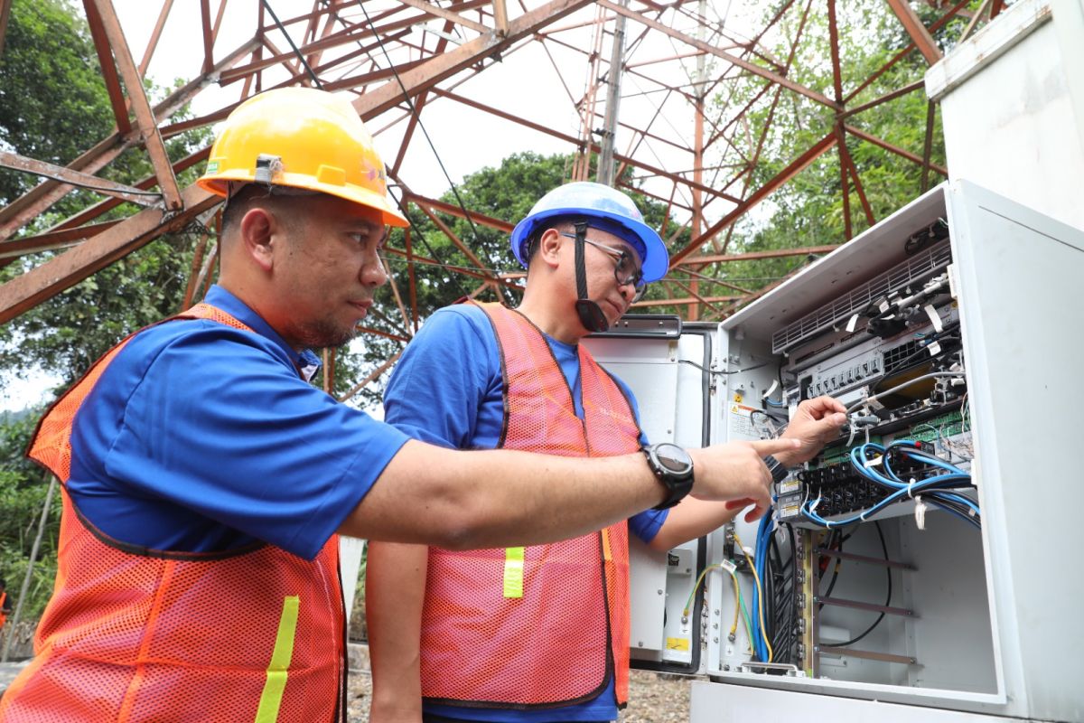 Perkuat jaringan data hingga ke pelosok dan perbatasan di Kalimantan