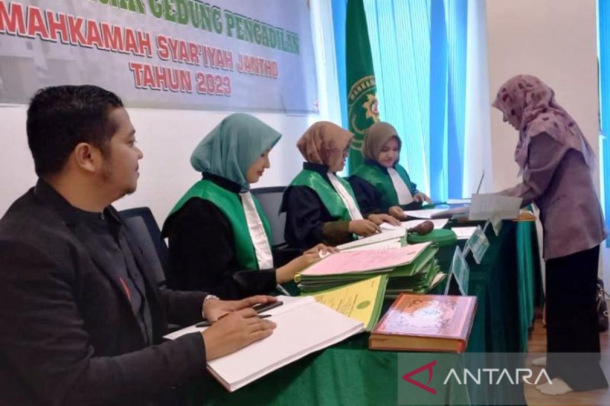 Mahkamah Syar'iyah gelar sidang di luar gedung pengadilan Aceh Besar