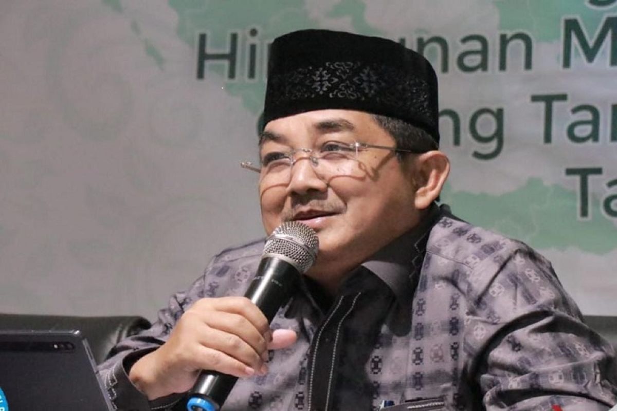 Bupati Tanjab Barat Jadi Pemateri LK II HMI Tingkat Nasional