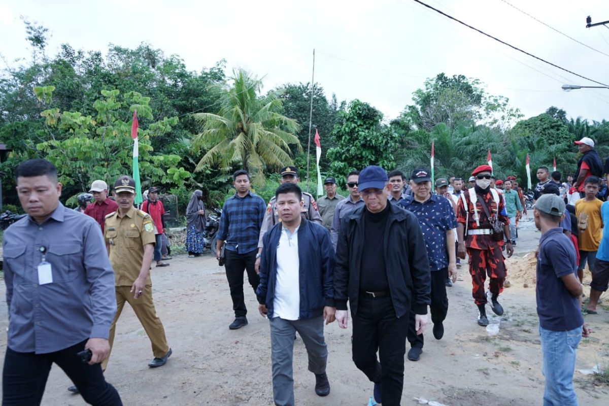 Sutarmidji kunjungi desa peraih juara I IDM tingkat provinsi