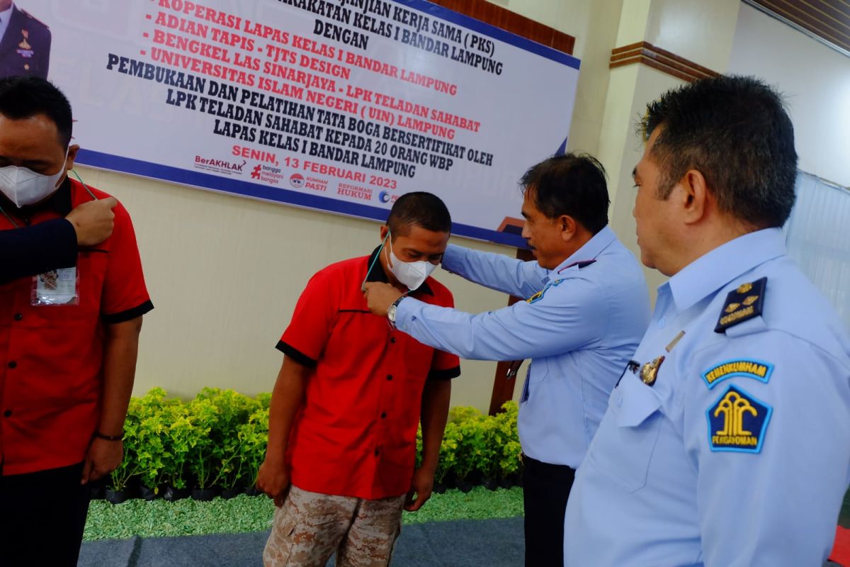 Mahasiswa dan dosen UIN Lampung berikan pemahaman kepribadian kepada narapidana