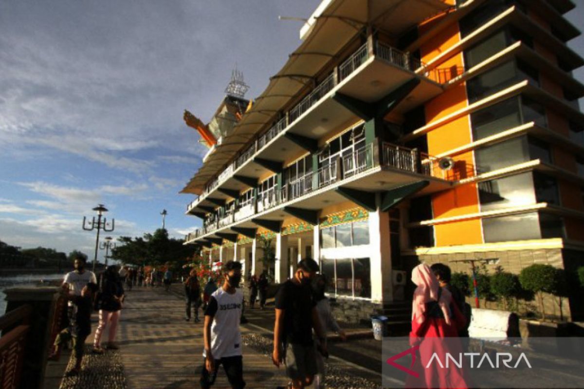 Banjarmasin tetapkan objek wisata kuliner Ramadhan 2023 di siring Menara Pandang
