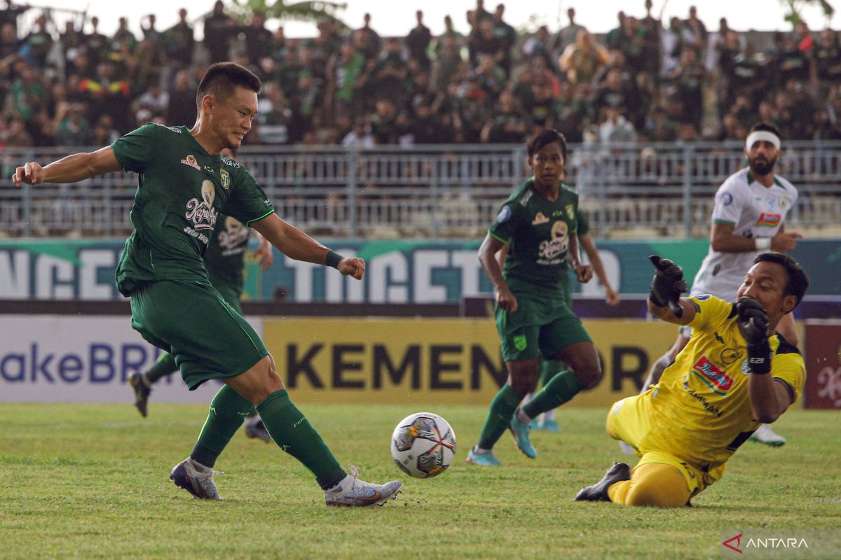 Pelatih Persebaya Surabaya apresiasi profesionalitas Sho Yamamoto