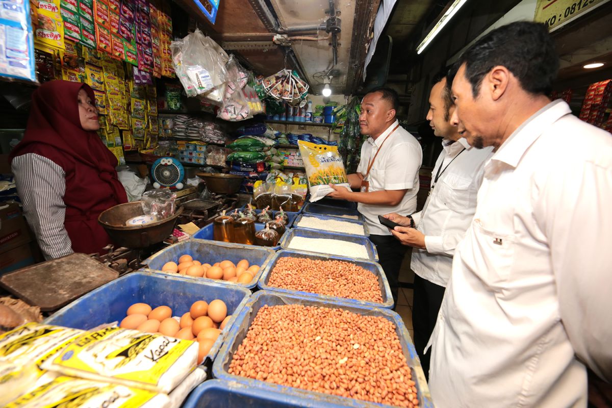 PD Pasar: Harga beras di Surabaya stabil