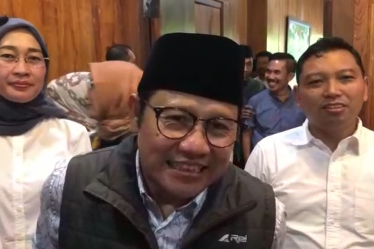 Muhaimin Iskandar tak ingin komentari pertemuan Prabowo dan Khofifah