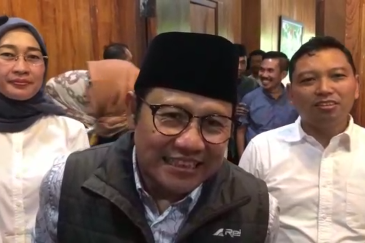 Cak Imin tak ingin komentari pertemuan Prabowo dan Khofifah