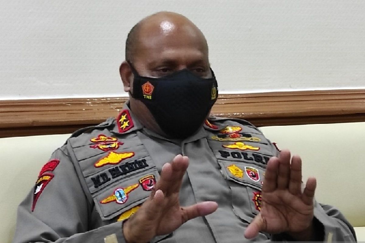 Kapolda Papua: Pilot Susi Air  bersama KKB  Egianus Kogoya di Paro