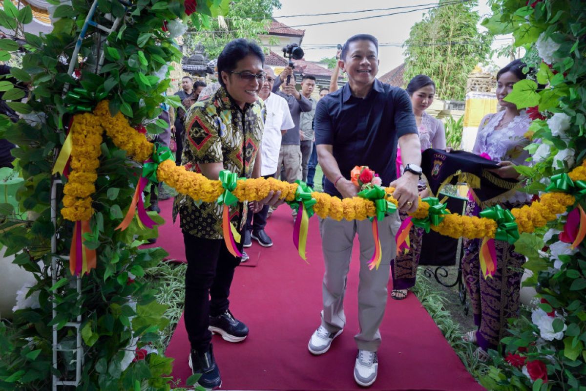 Pemkab Badung hibahkan Rp2,2 Miliar untuk rumah dinas jabatan Polda Bali