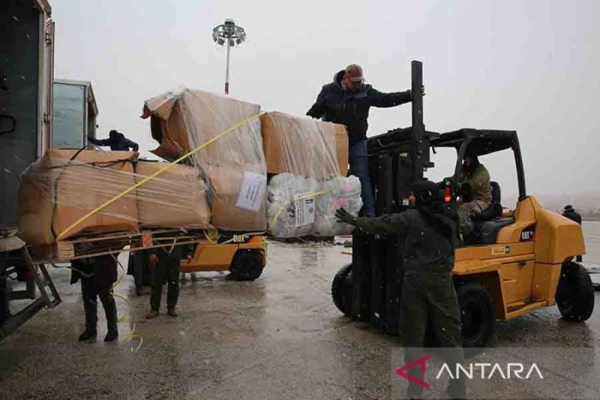 NATO akan kirim 1.000 kontainer untuk tampung korban gempa Turki