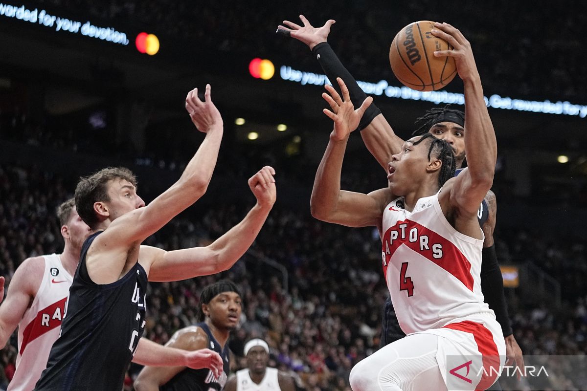 Scottie Barnes tampil gemilang saat Raptors kalahkan Pacers 130-122