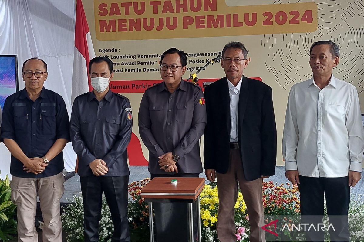 Bawaslu minta KPU Jawa Barat penuhi kelengkapan coklit