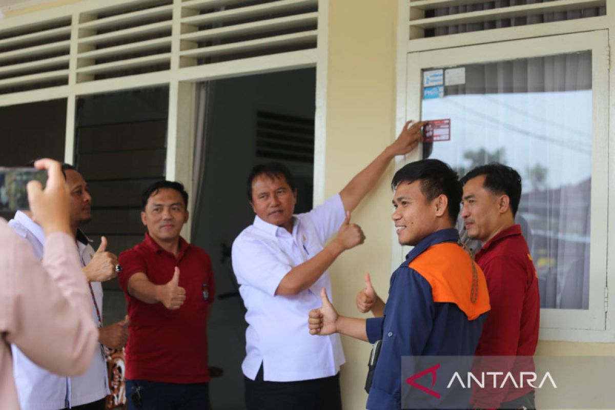 Bupati Lampung Barat ajak masyarakat dukung coklit data pemilih
