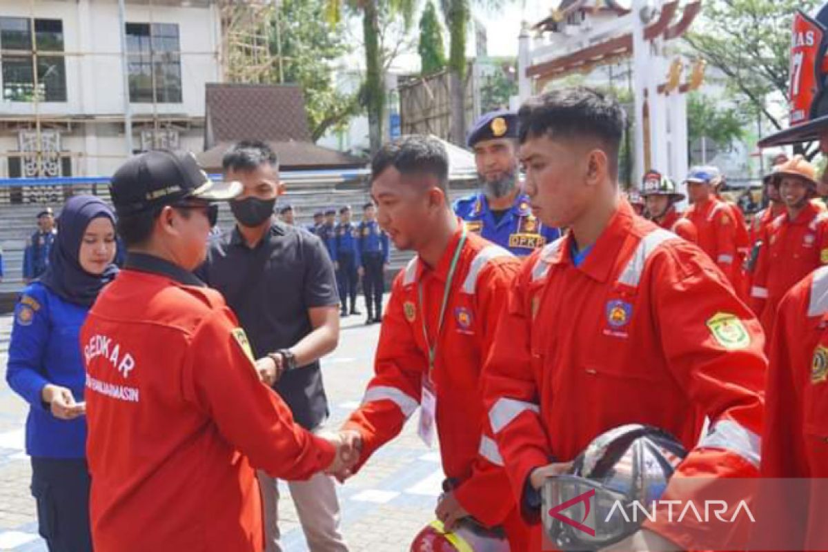 Ribuan petugas Damkar Banjarmasin didaftarkan program JAMSOSTEK