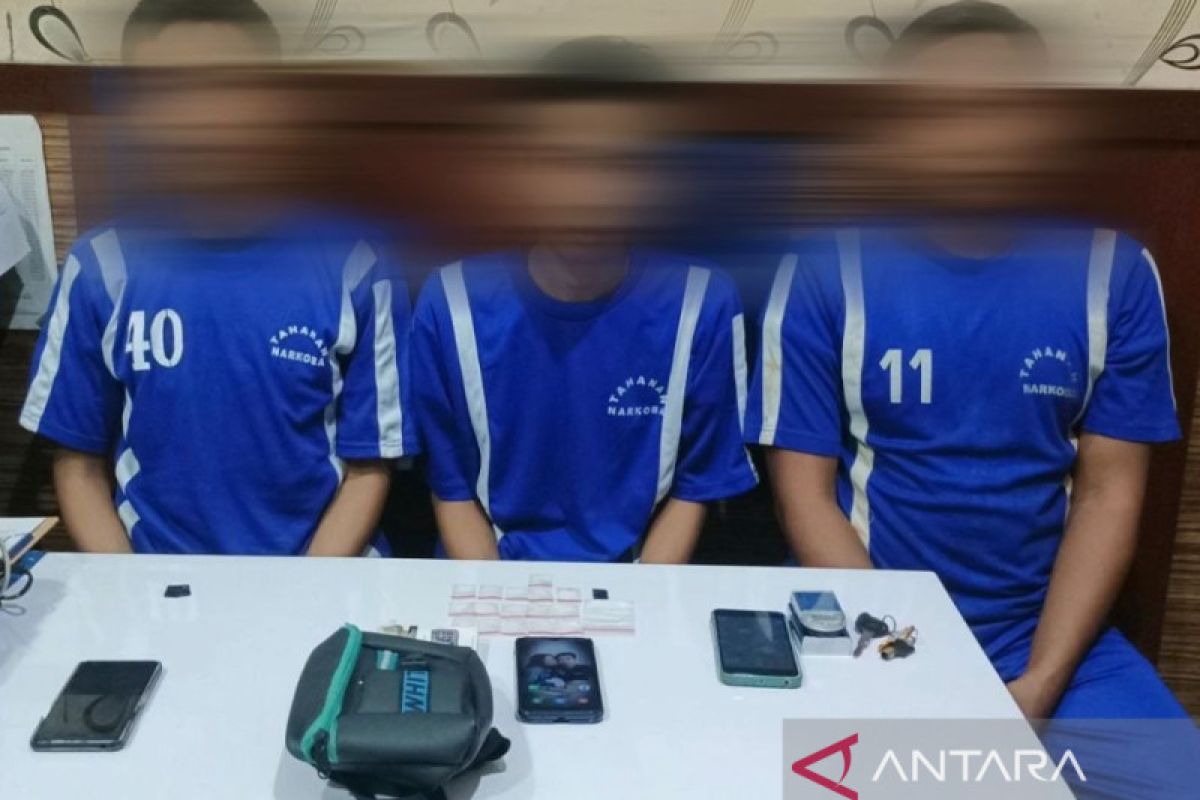 Edarkan sabu-sabu, tiga pemuda asal Kota Sukabumi ditangkap