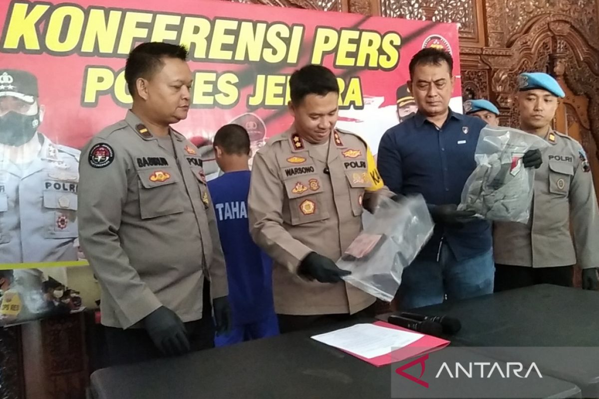 Polres Jepara tangkap penjambret spesialis korban perempuan