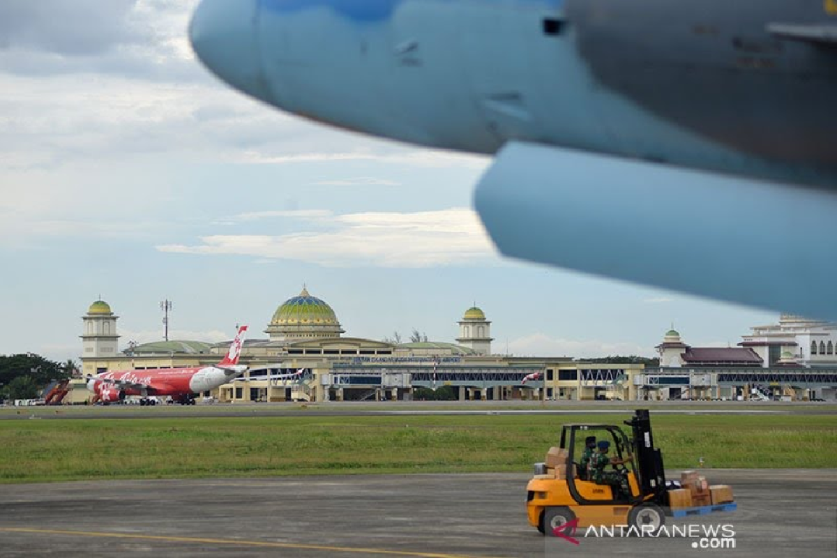 Anggota DPD RI minta pusat tak hapus status internasional Bandara SIM