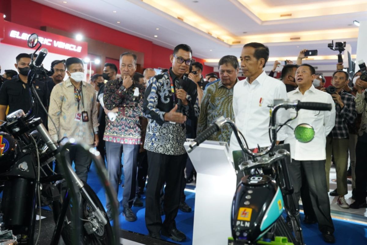 The 30th IIMS 2023 dibuka Presiden, PLN siap optimalkan ekosistem kendaraan listrik