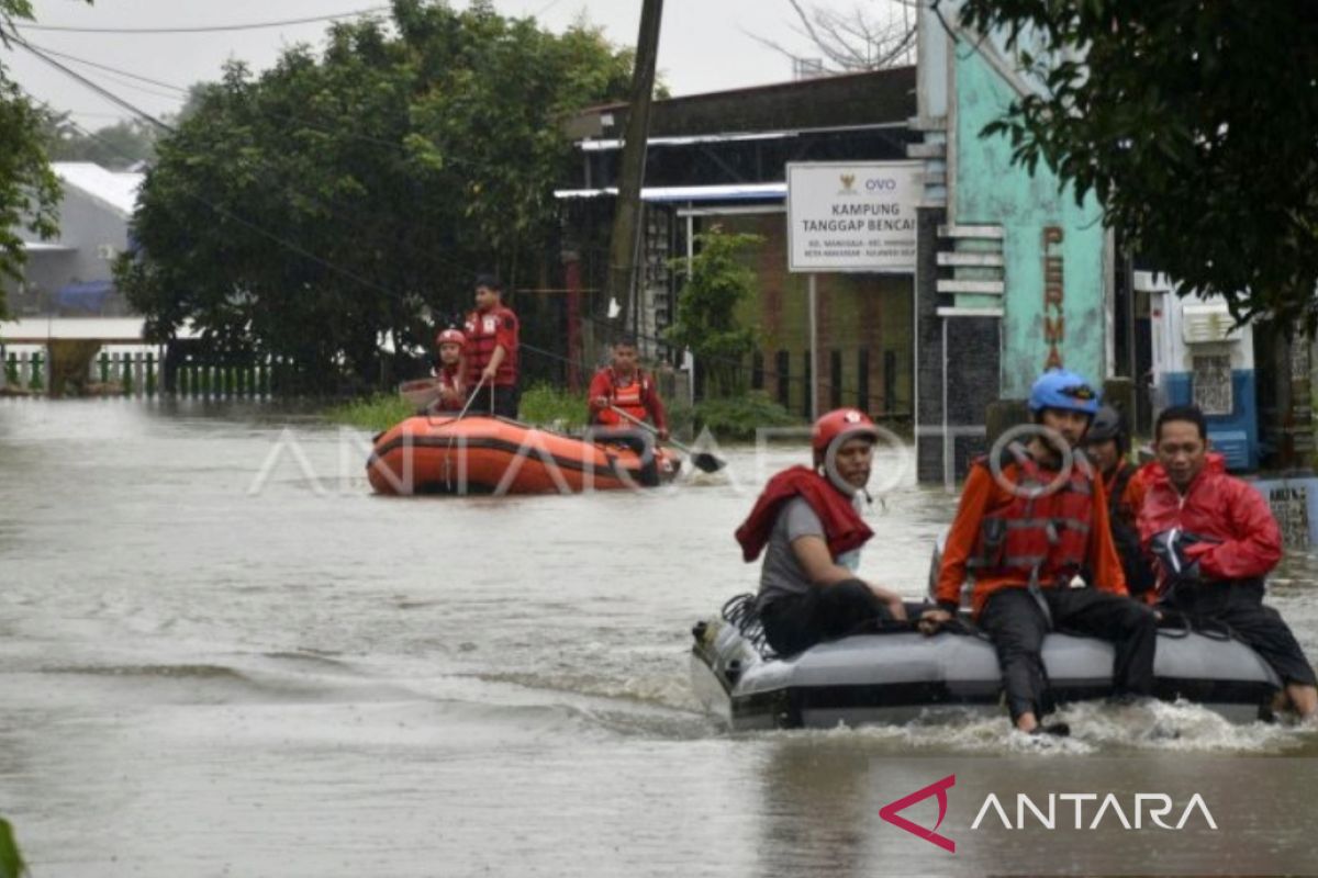 Pengungsi banjir di Kota Makasar tersisa  923 jiwa