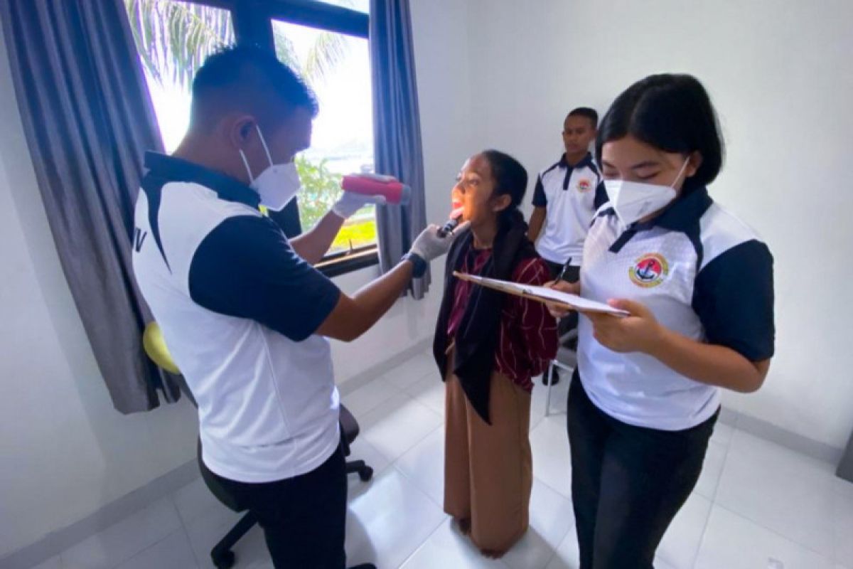 TNI AL laksanakan program Safari Kesehatan di Pulau Tiga Natuna