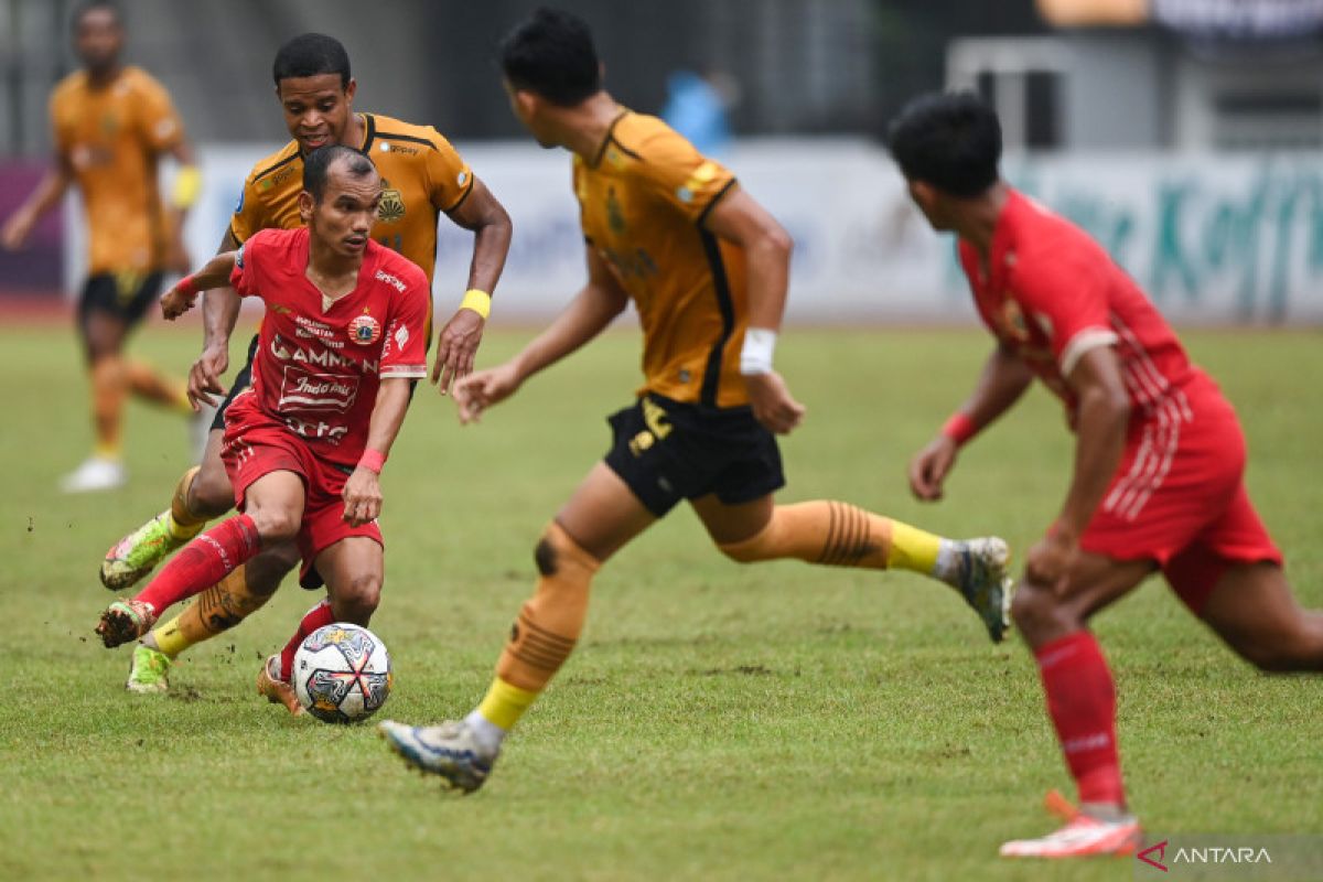 Bhayangkara tahan langkah Persija puncaki klasemen Liga 1