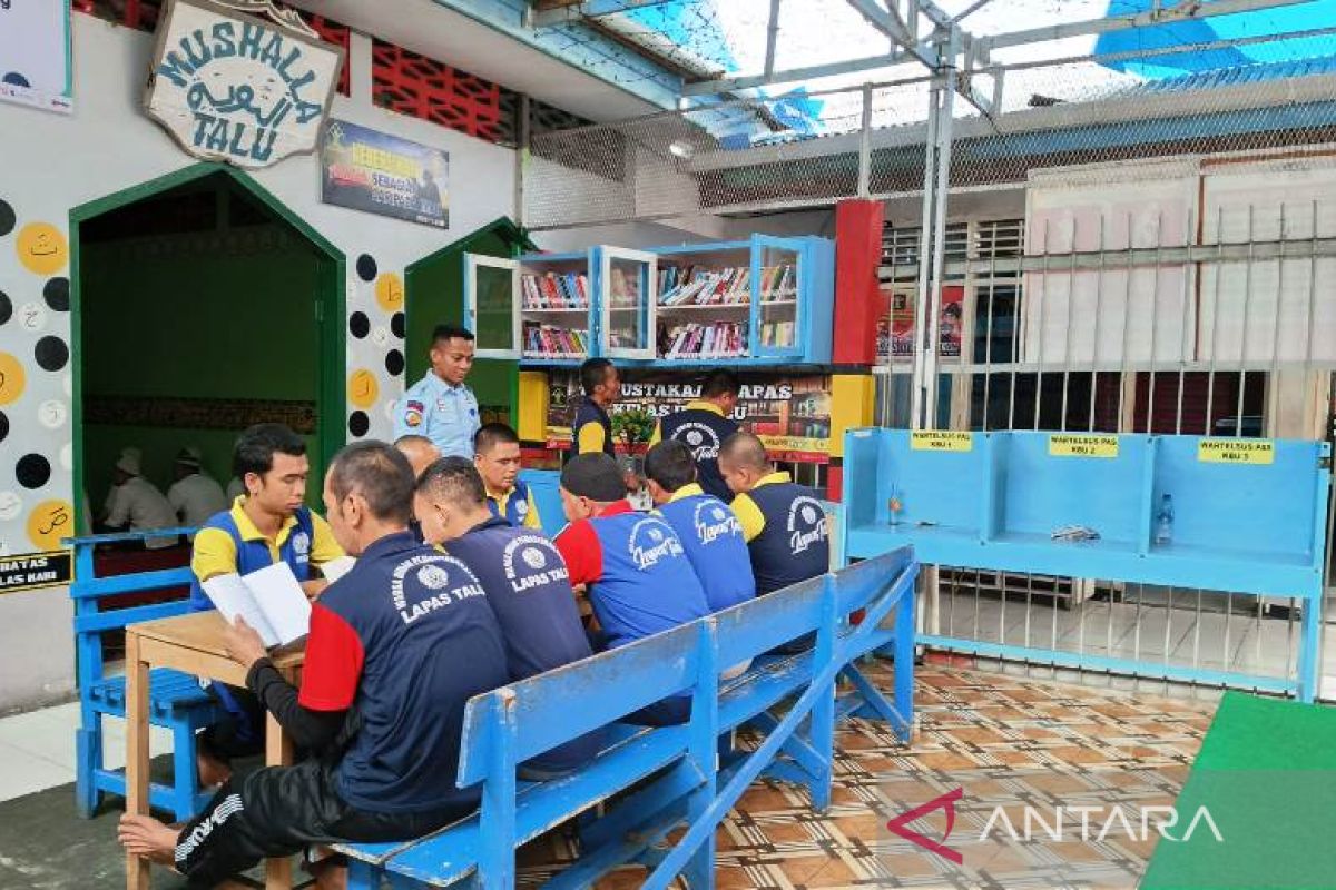 Dorong minat baca, Lapas Talu sediakan pojok perpustakaan