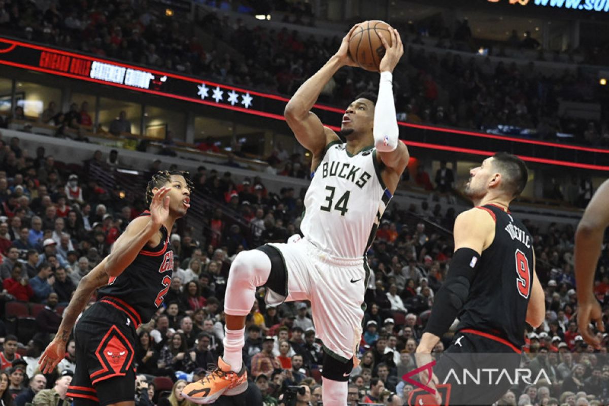 Meski Giannis cedera lagi, Bucks tetap menang 128-99 lawan Heat