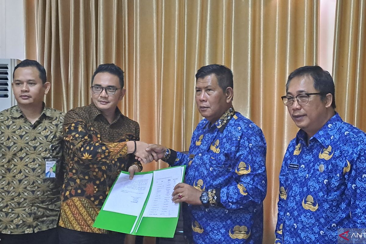 Bupati KKU arahkan pekerja tradisional mendapatkan jaminan sosial ketenagakerjaan