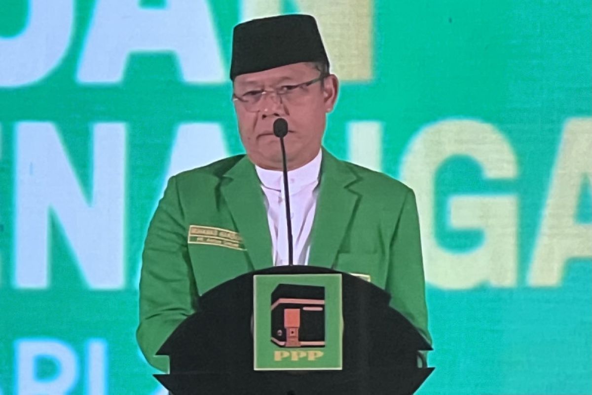 Plt Ketum PPP sarankan anak muda mengenal dunia politik