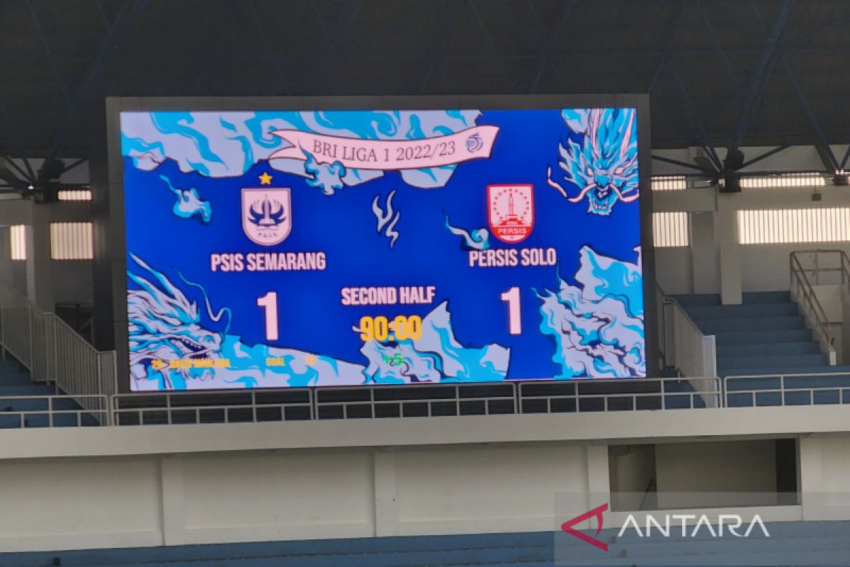 Persis tahan imbang tuan rumah PSIS 1-1