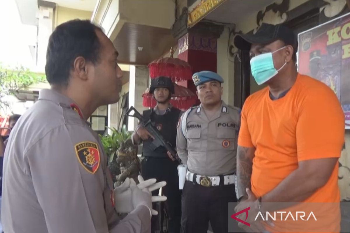 Polisi tangkap pengoplos ratusan tabung gas elpiji subsidi di Badung