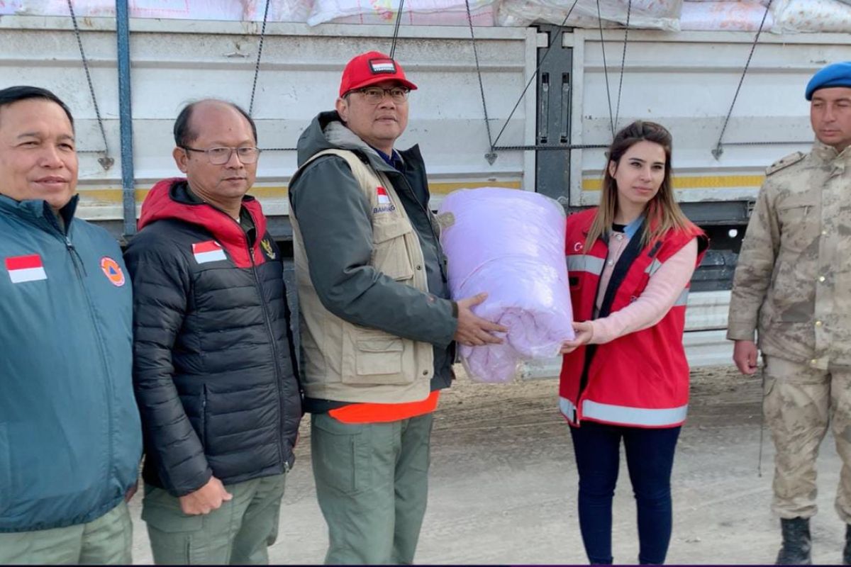 Tim Kemanusiaan Indonesia serahkan bantuan 5.000 selimut ke AFAD