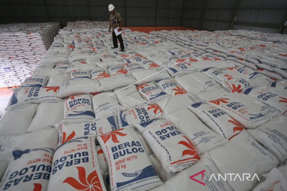Bulog Aceh salurkan 8.000 ton beras selama program SPHP pada 2023