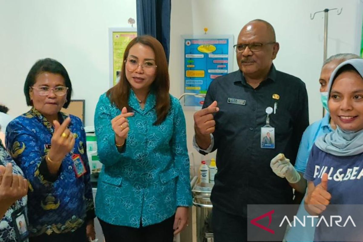 BKKBN Maluku salurkan 7.500 alat kontrasepsi Implan di Ambon