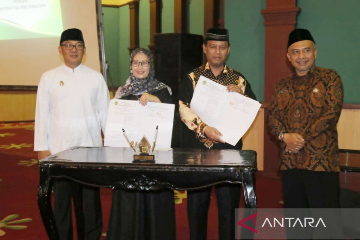Bupati Bogor janji terus tingkatkan kualitas layanan haji dan umroh
