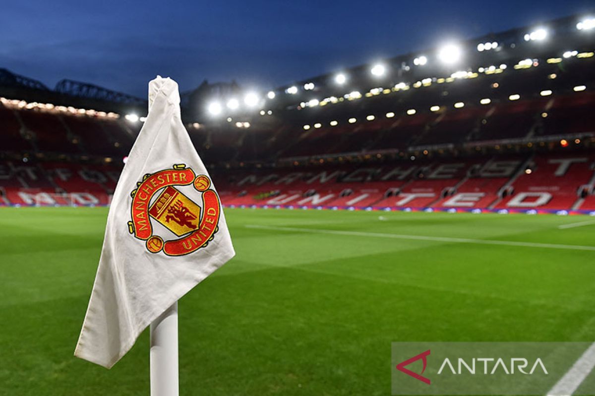 Emir Qatar resmi ajukan penawaran untuk beli Manchester United