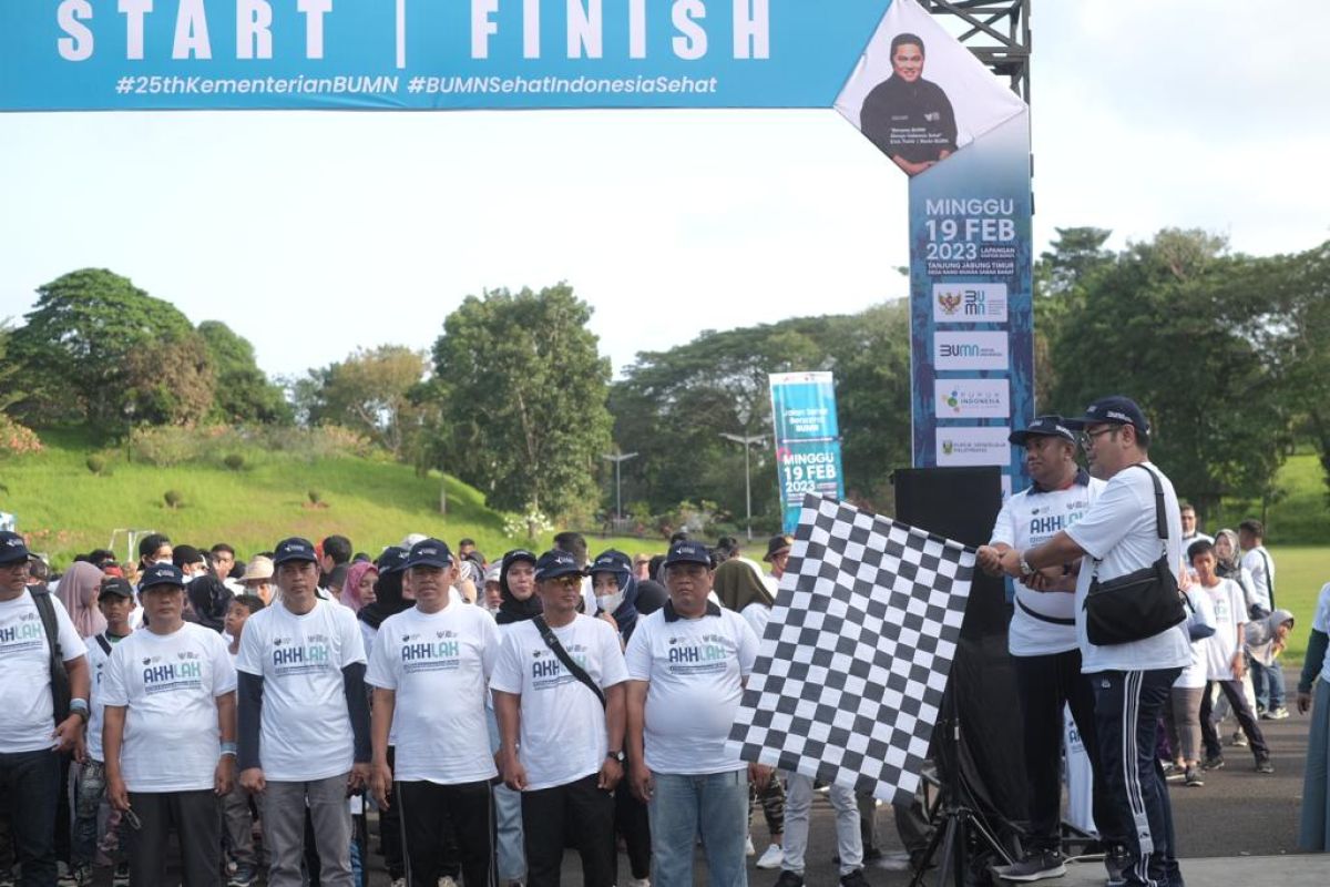 Jalan sehat BUMN ke-25 di Tanjung Jabung Timur berlangsung meriah