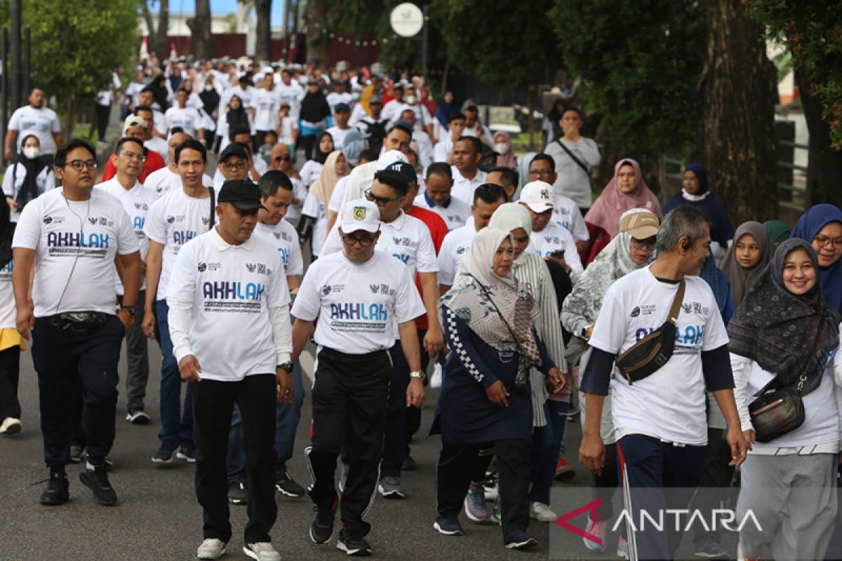 46 ribu warga Aceh ramaikan jalan sehat bersama BUMN