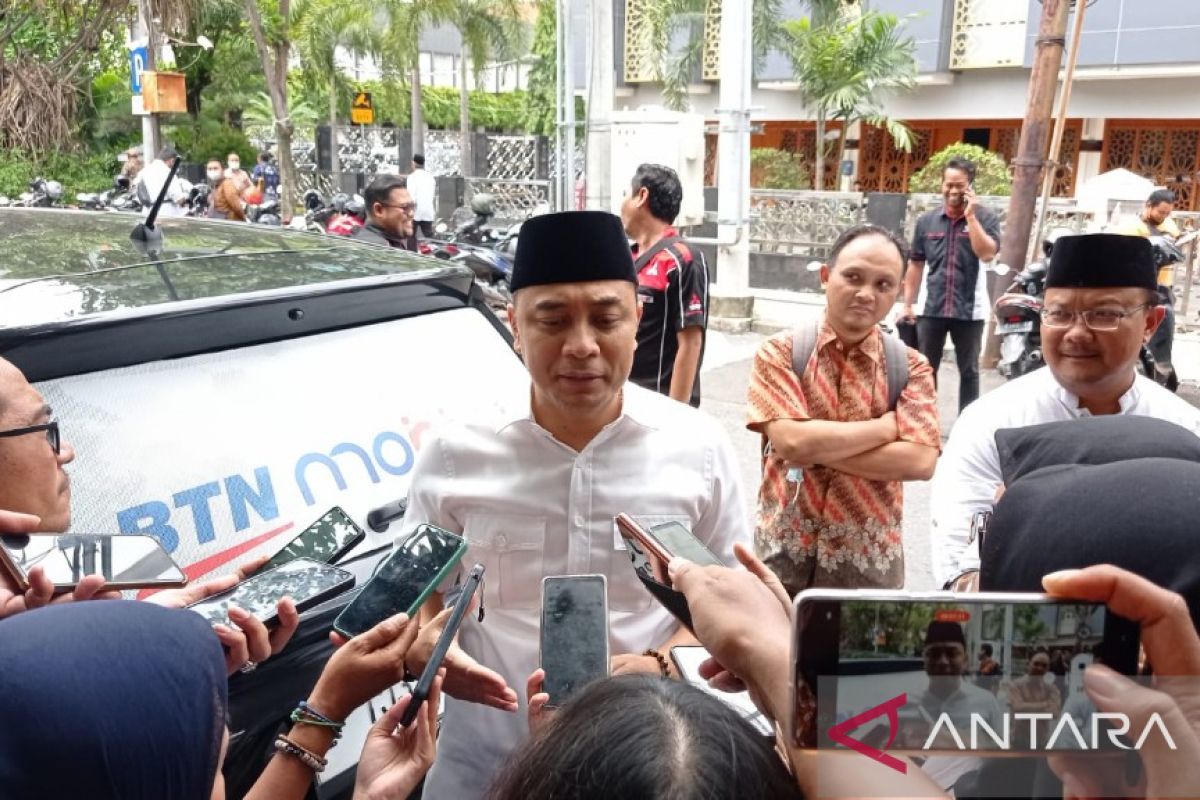 Wali Kota berencana jadikan motor listrik kendaraan dinas ASN Surabaya
