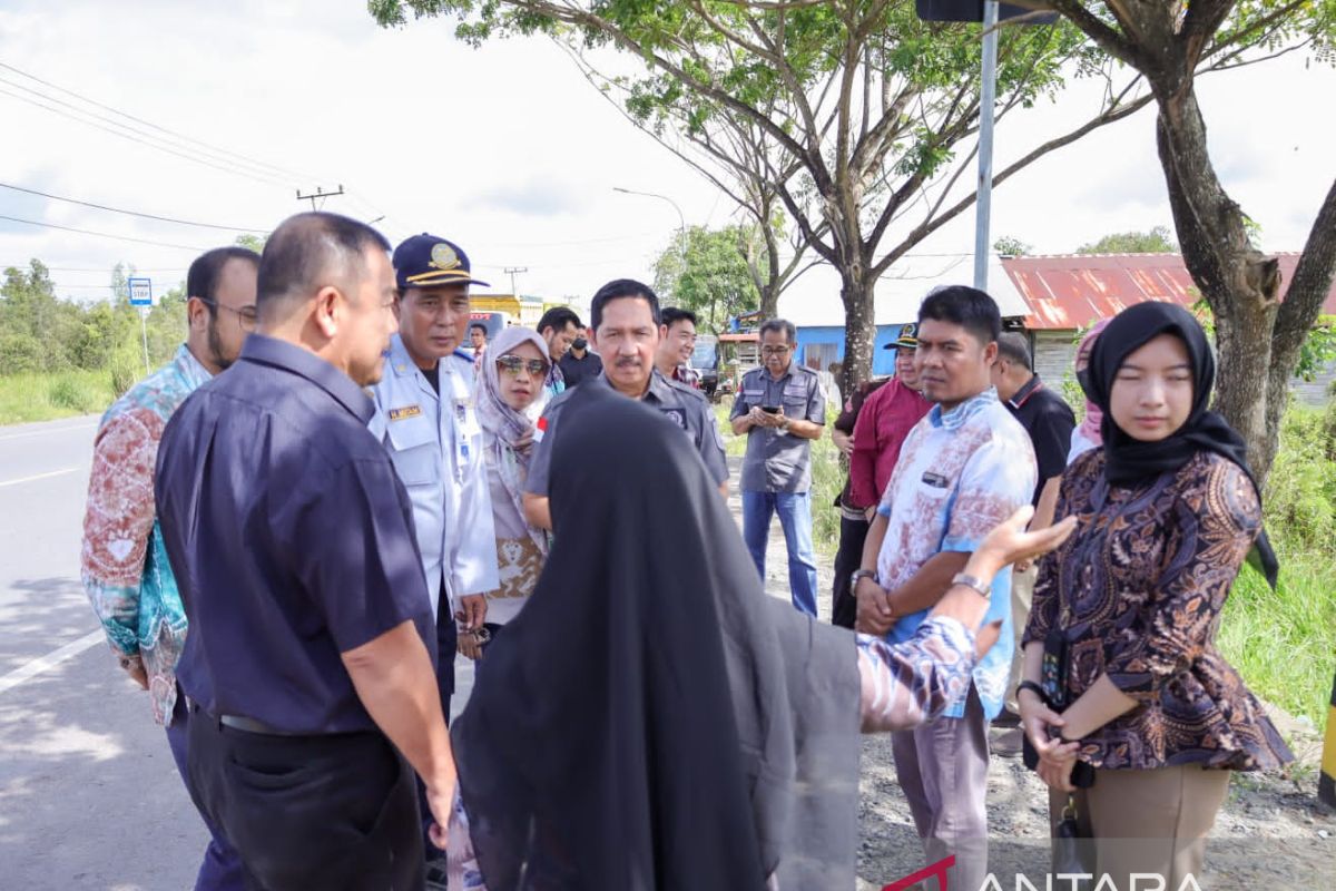 Komisi III DPRD Kalsel soroti perlengkapan jalan umum di Kabupaten Tala