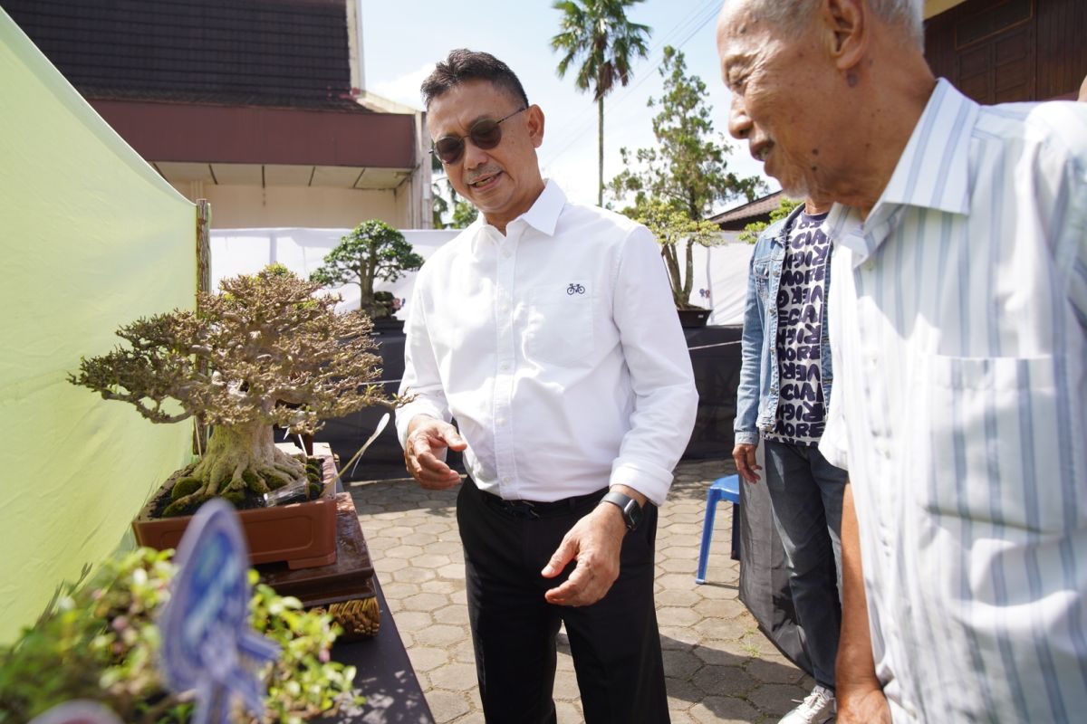 Edi Rusdi Kamtono harap ada Taman Bonsai di Kota Pontianak
