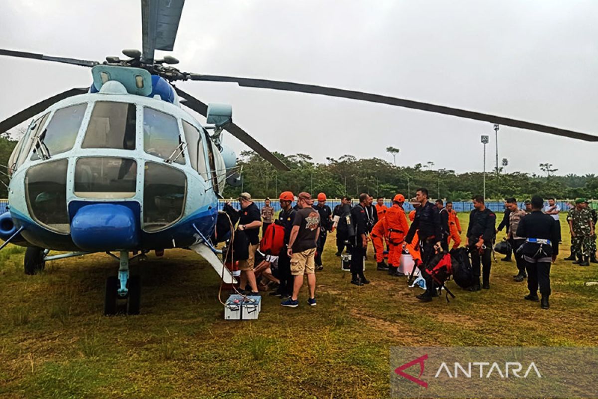 Tim temukan lokasi kecelakaan helikopter Kapolda Jambi