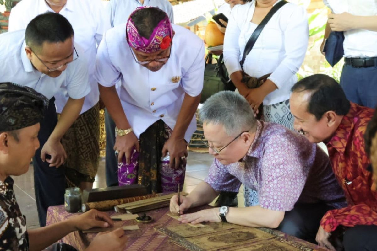 Pemprov Bali dan Hainan China lakukan pertemuan di Puri Ubud