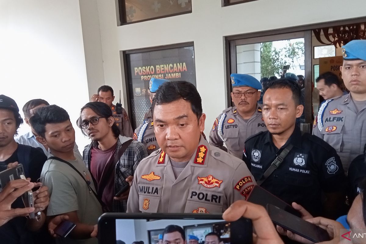 Tim SAR gunakan dua helikopter evakuasi Kapolda Jambi